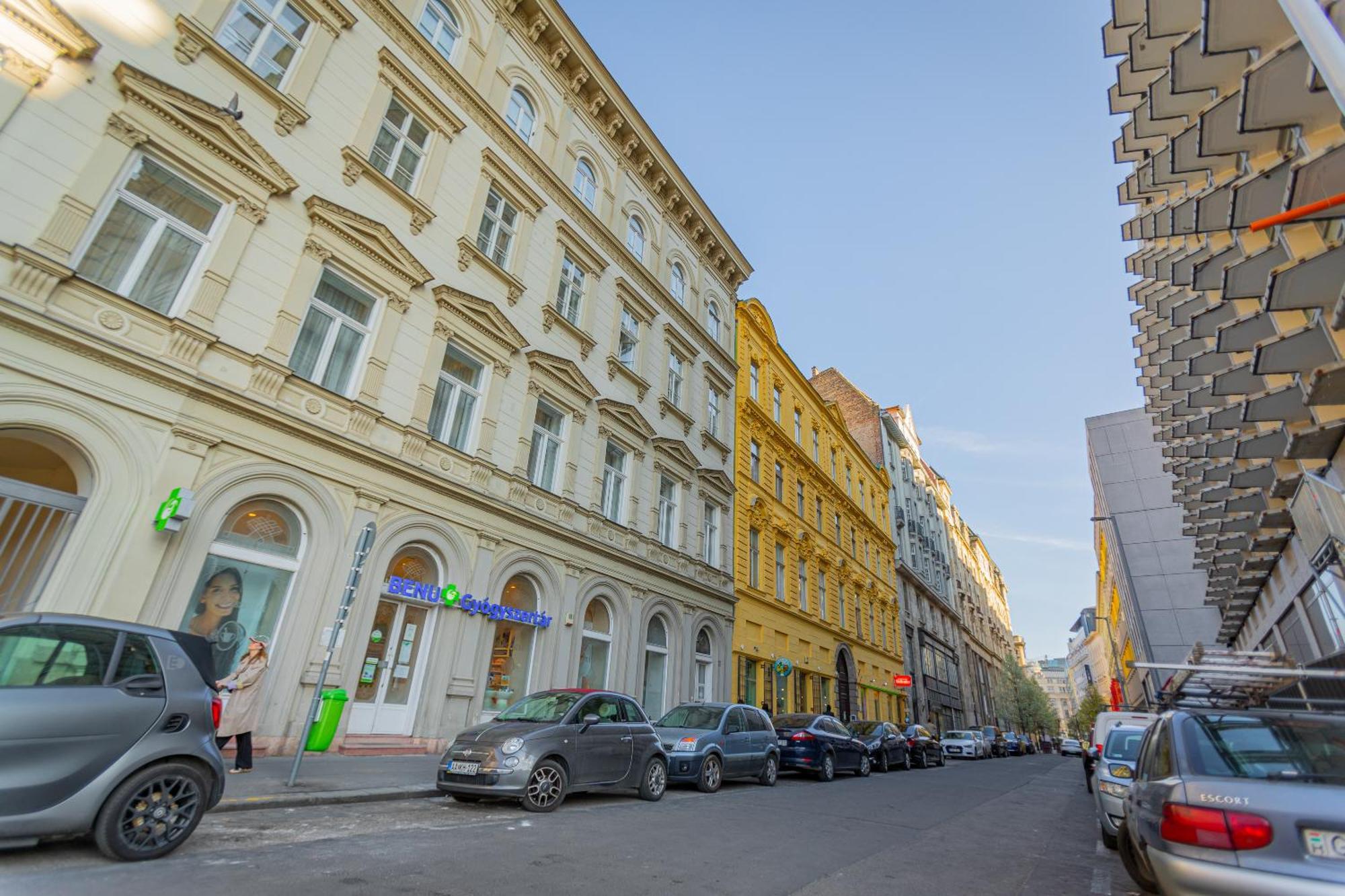 Dorotea - Cosy Home In The Heart Of Budapest Exteriör bild